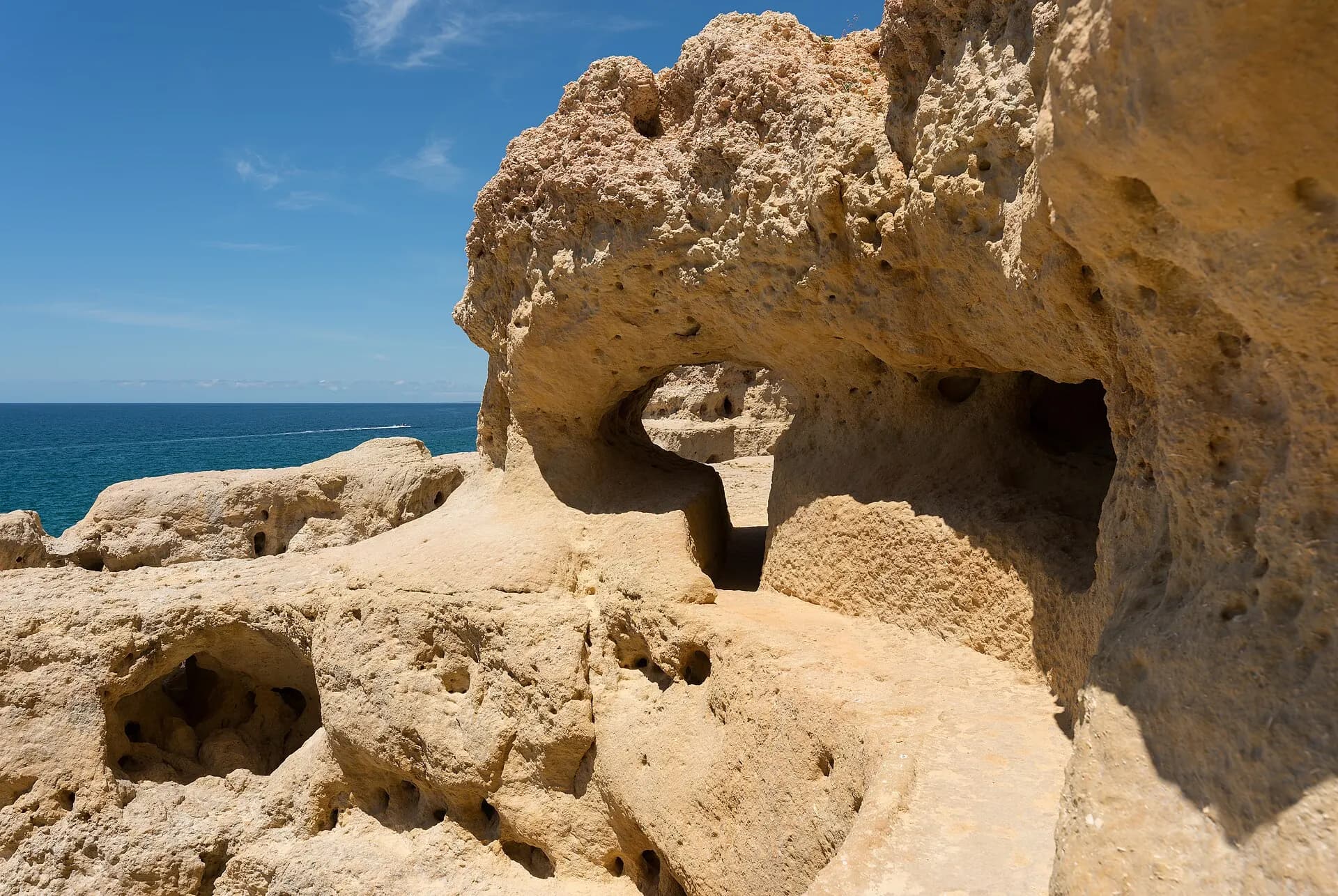 Algar Seco rocks, Carvoeiro, Portugal julesvernex2