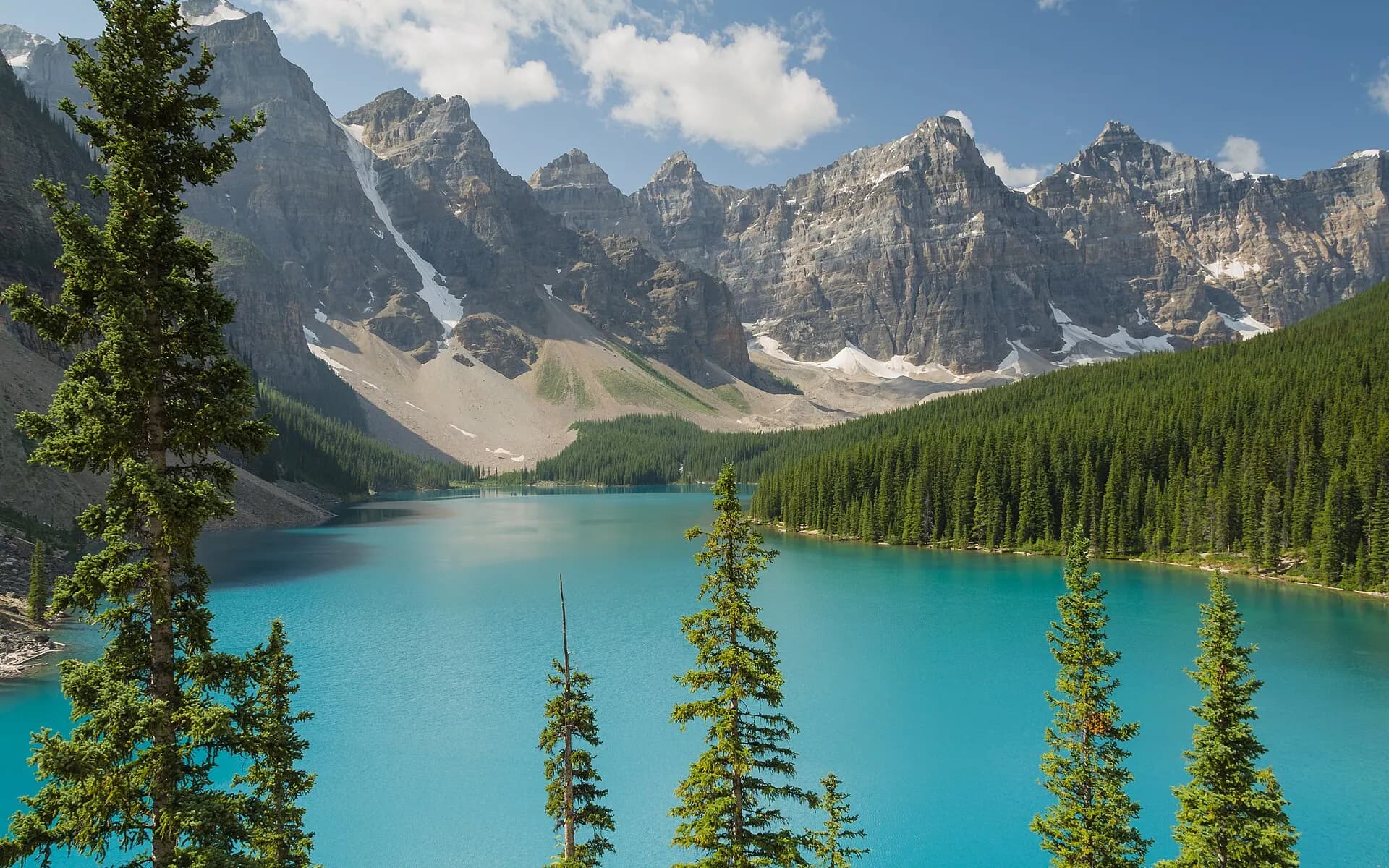 Lake Moraine-Banff National Park