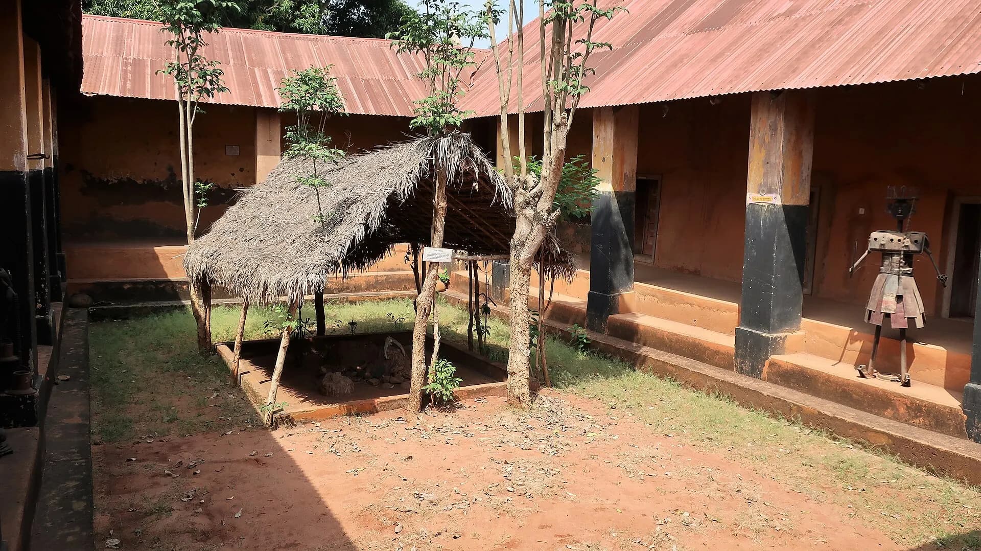 Courtyard Musee Honme Porto Novo Benin Dec 2017