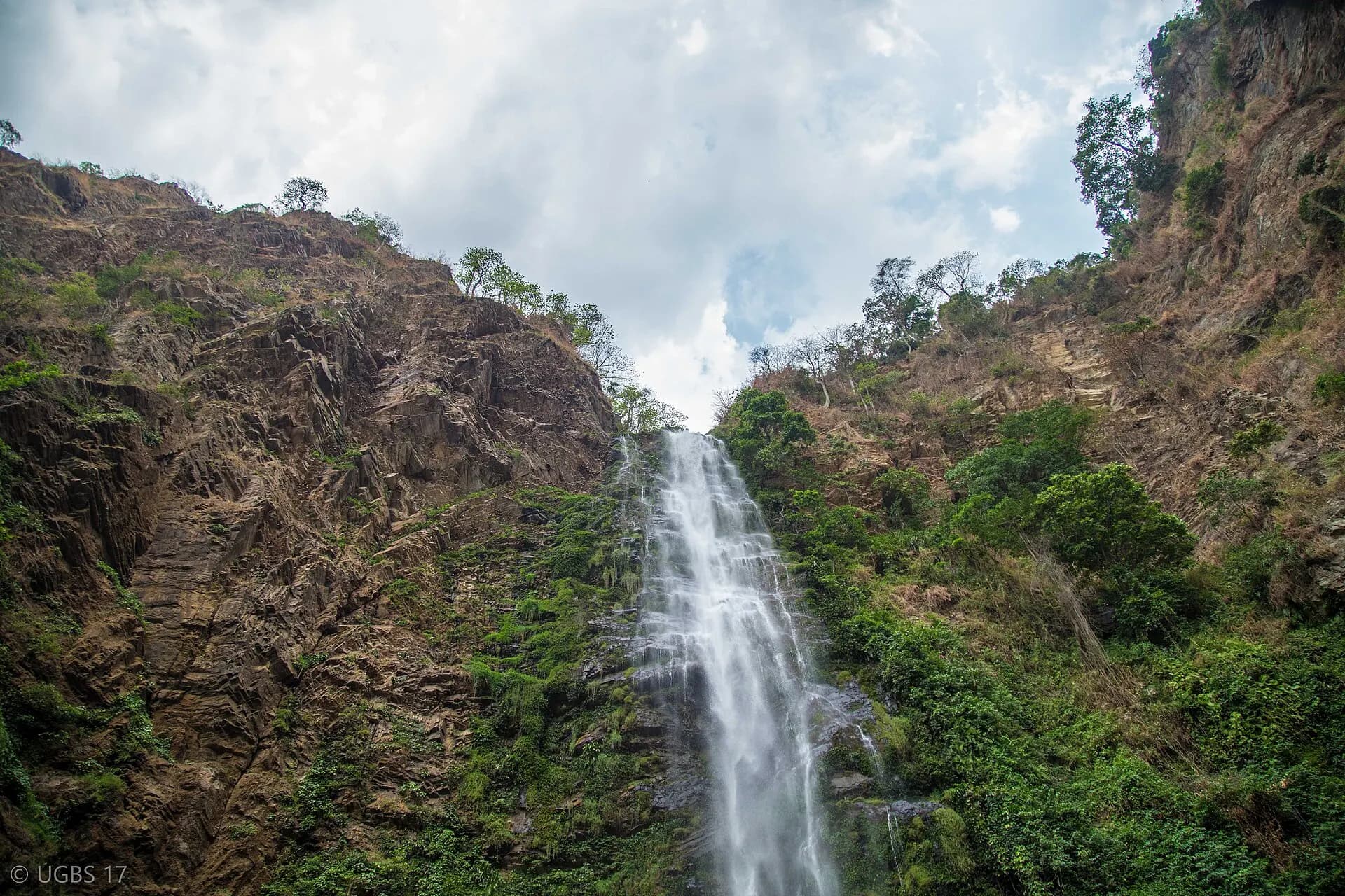 Wli waterfalls peak