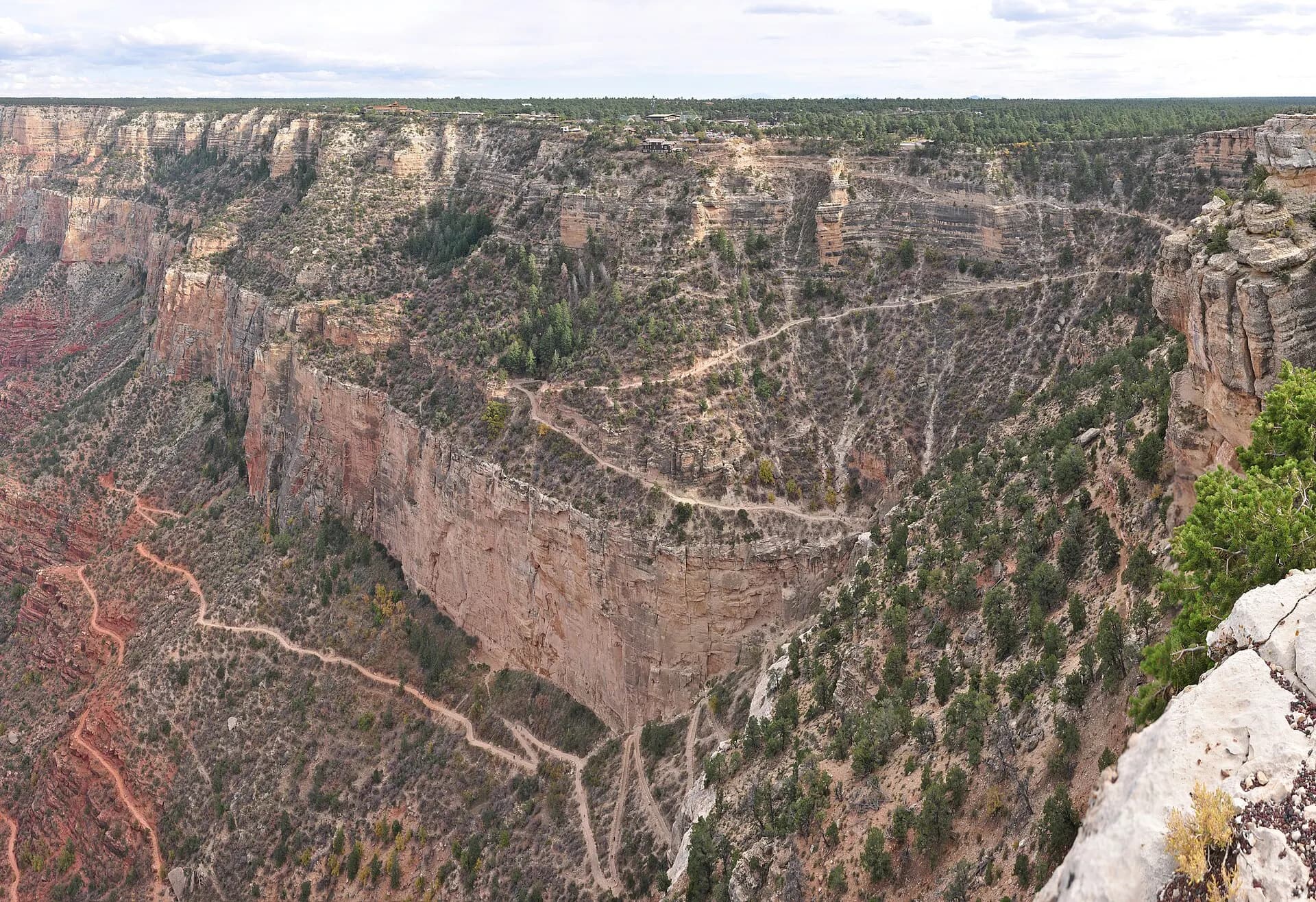 Grand Canyon National Park, Top of Bright Angel Trail 0084 - Flickr - Grand Canyon NPS