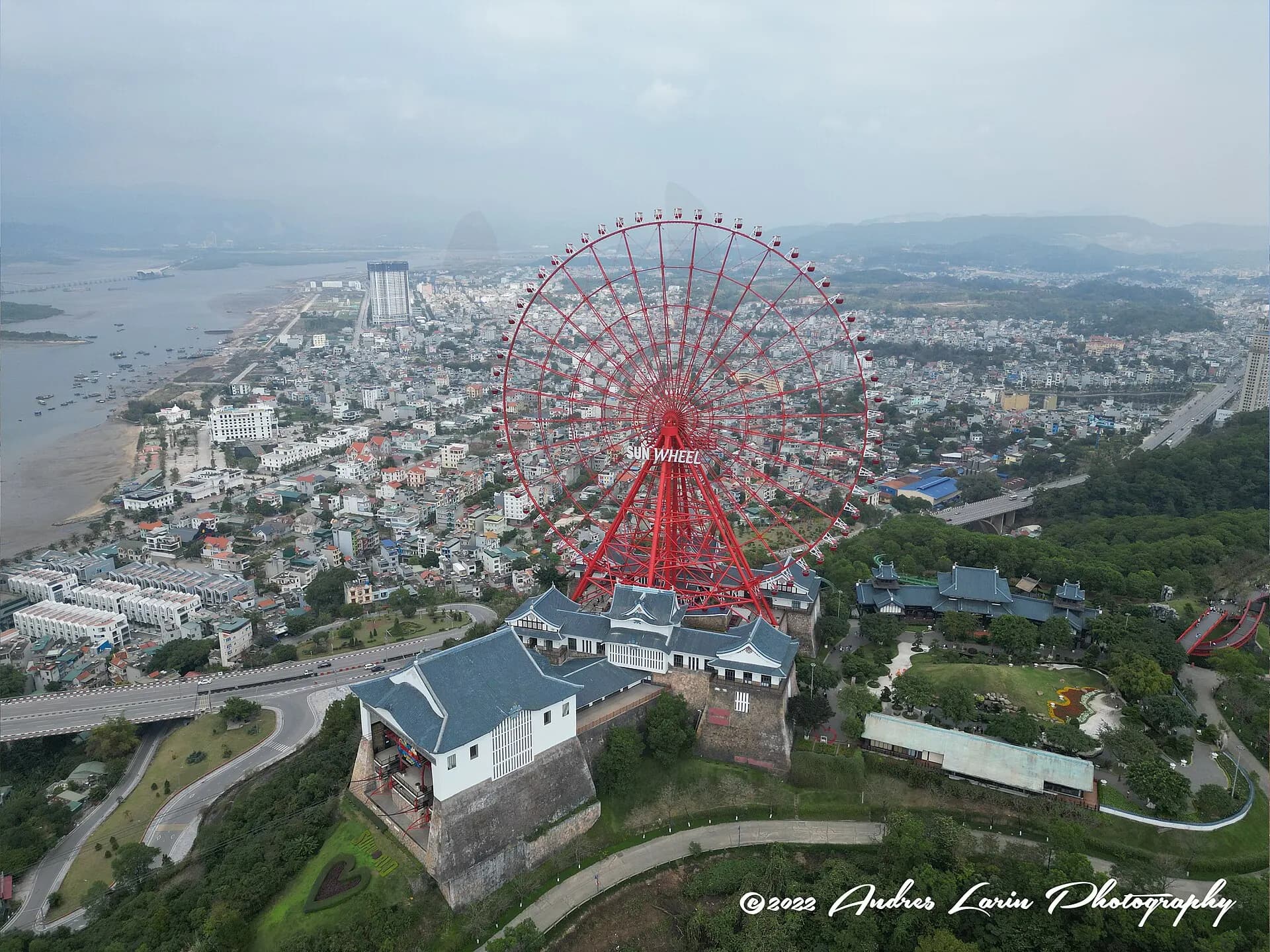 Sun Wheel-Halong Vietnam-Andres Larin