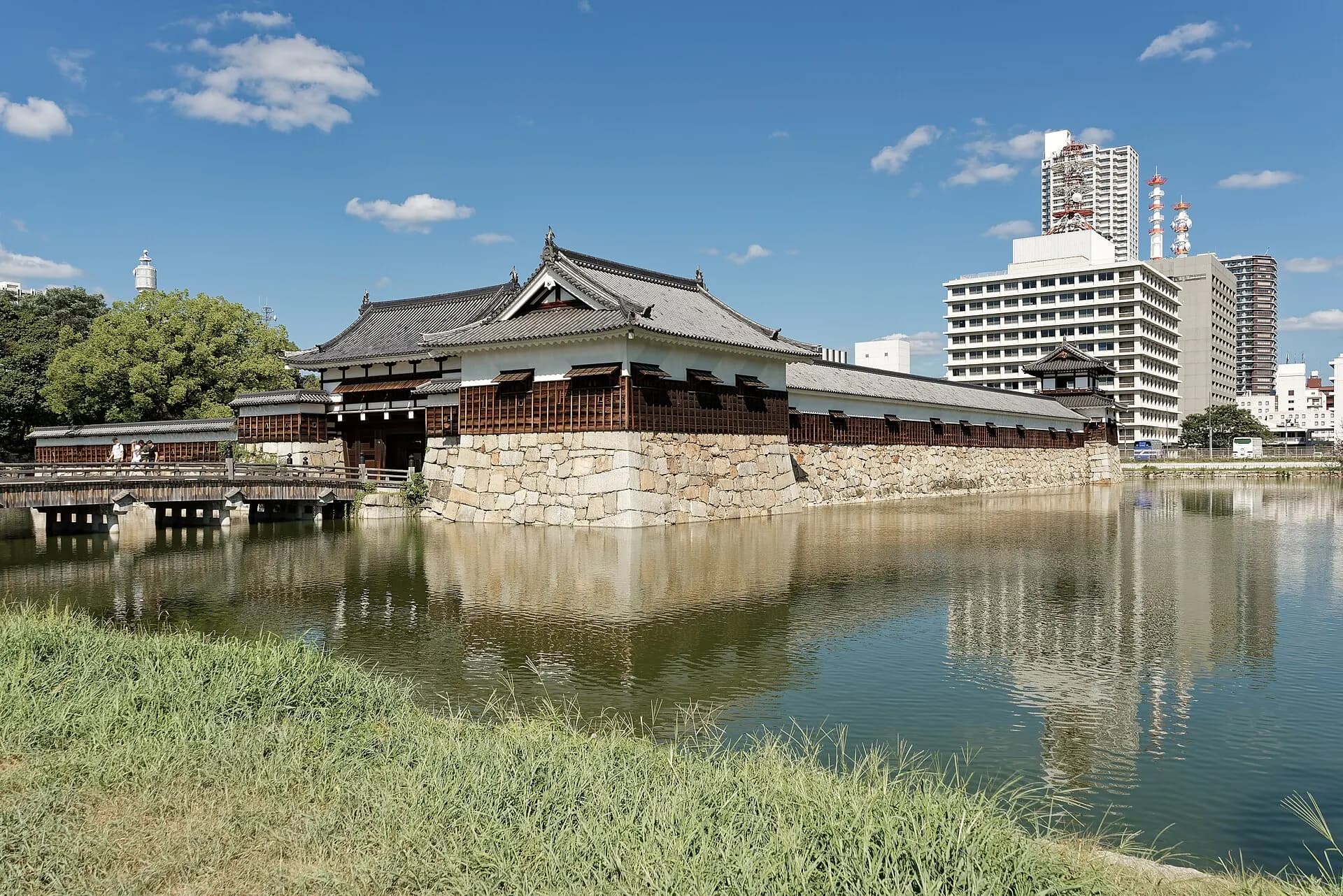 Main Gate of Hiroshima Castle, 20240817 1510 4303