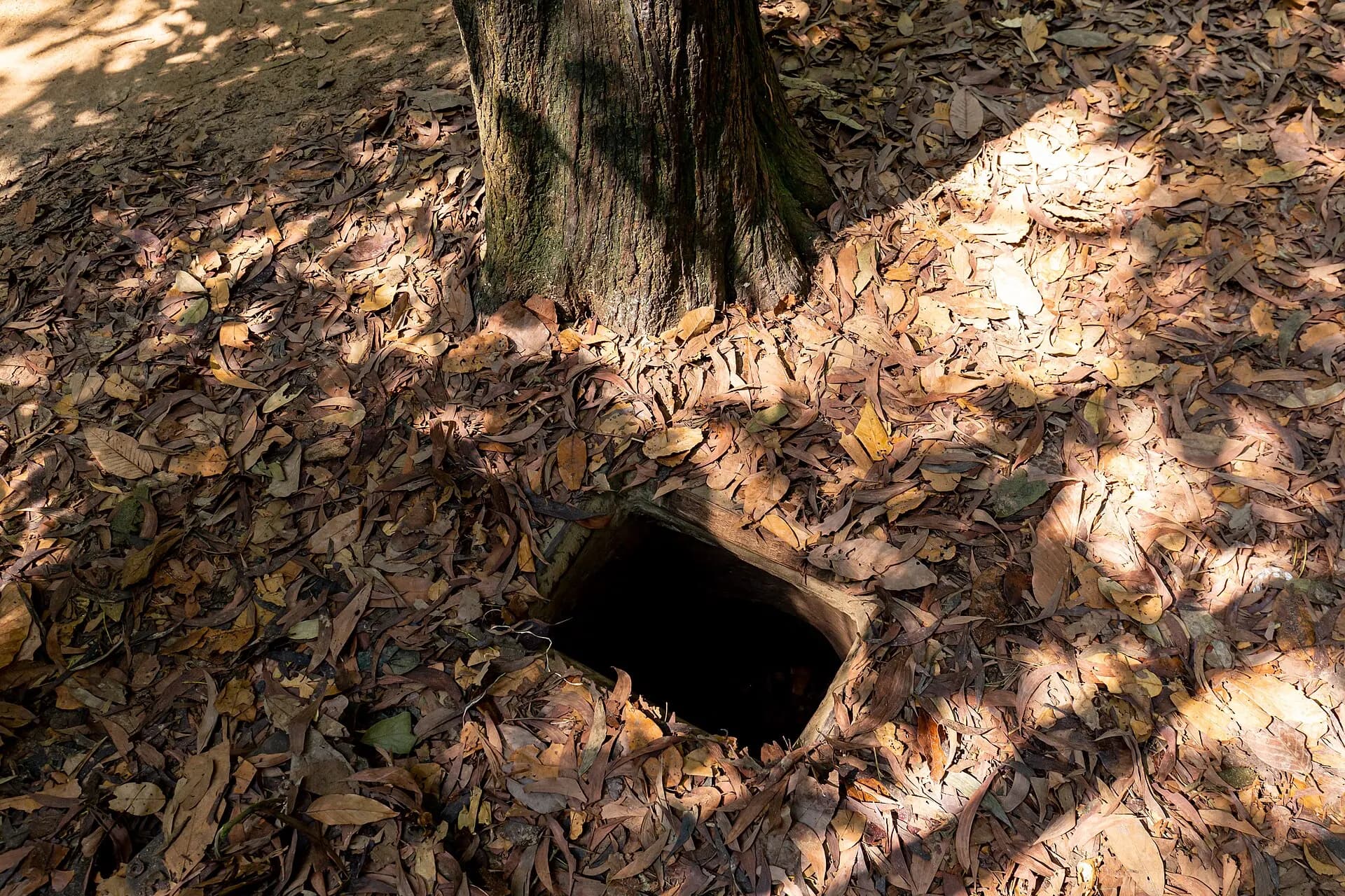 20190925 Cu Chi tunnel entrance