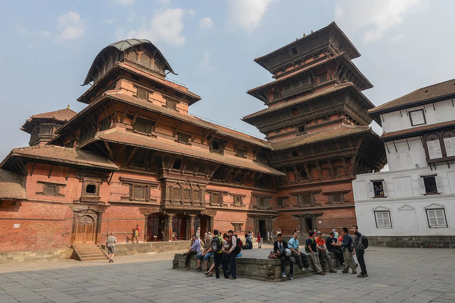 Basantapur Durbar and the Nasal Chok courtyard (17829885472)
