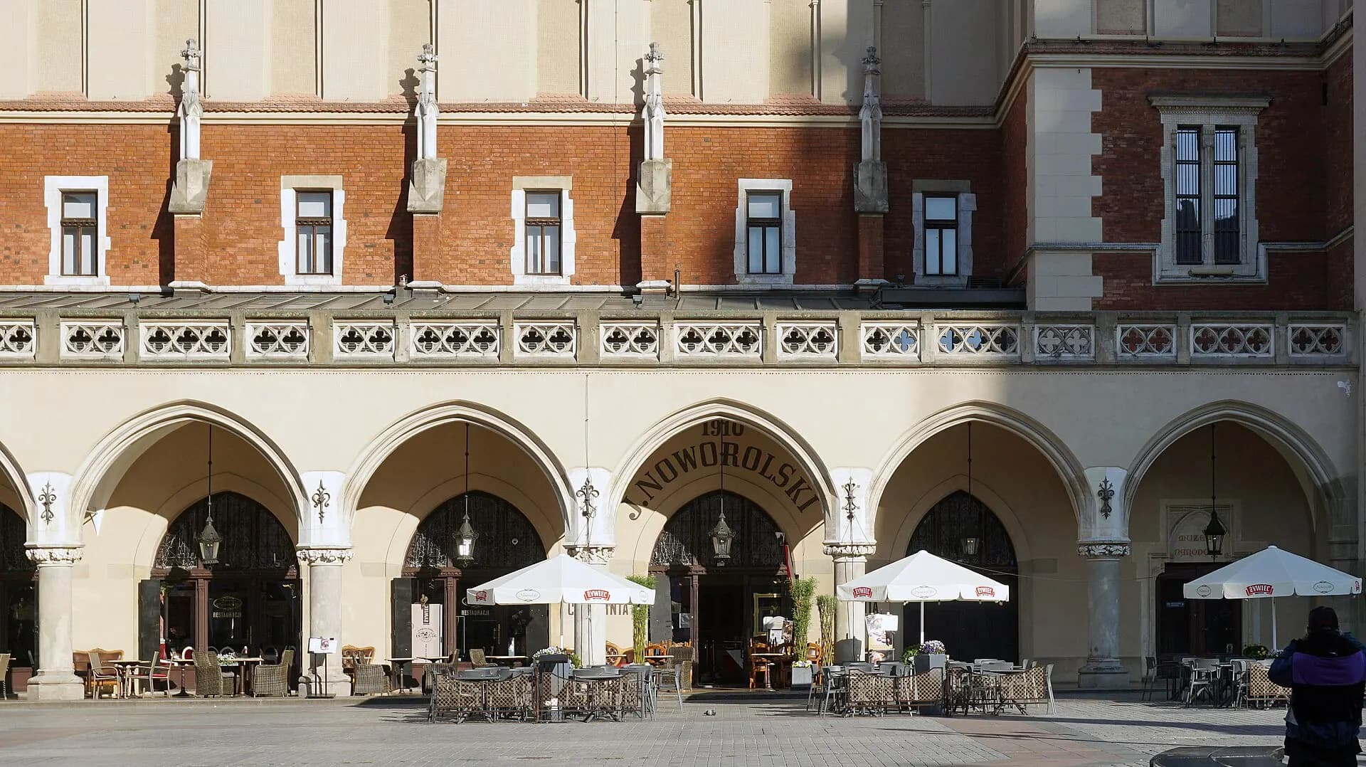 Kraków Cloth Hall, Café Noworolski, 3 Main Market square, Old Town, Kraków, Poland