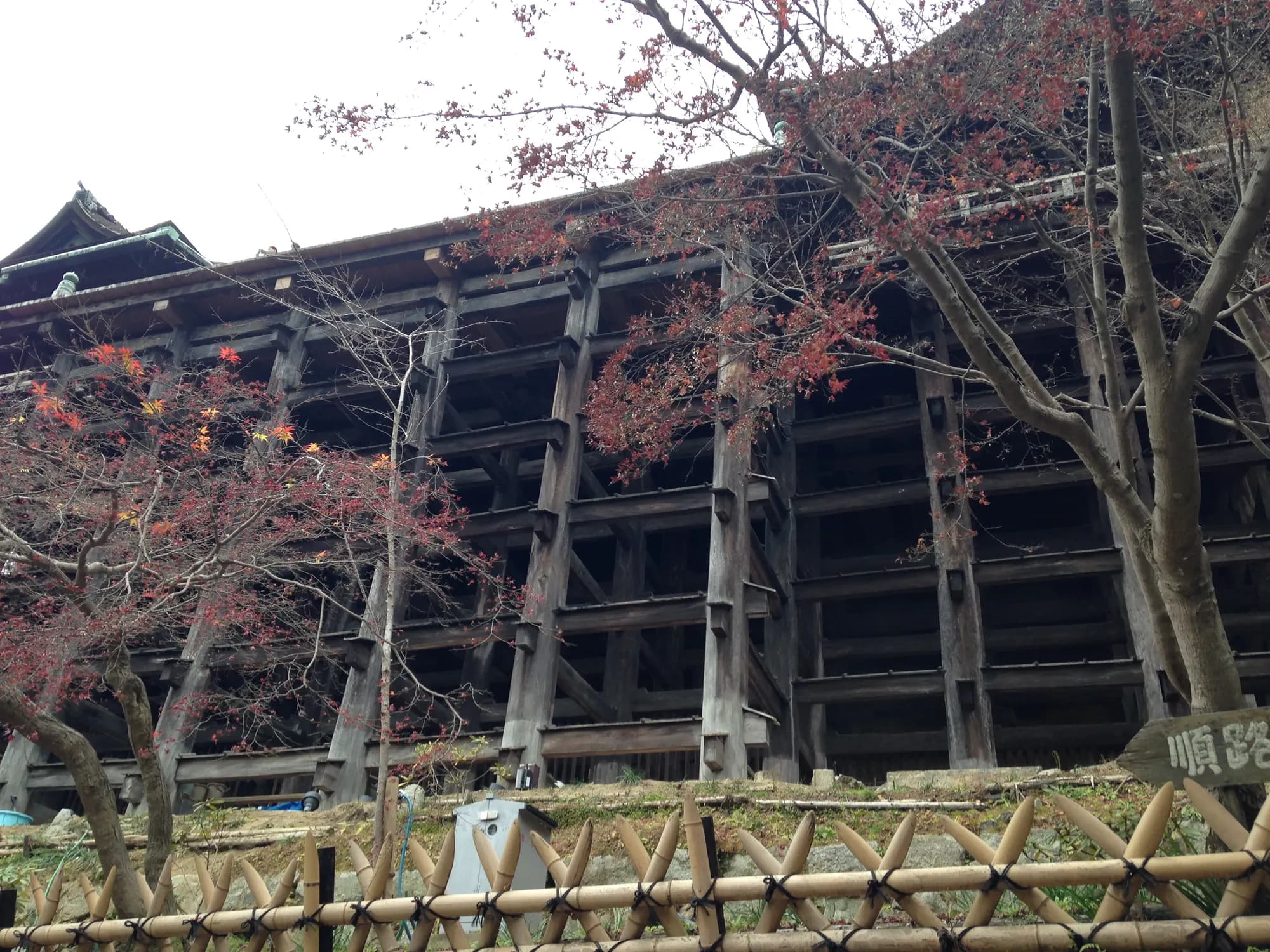 Stage of Kiyomizudera Temple 20131217-2