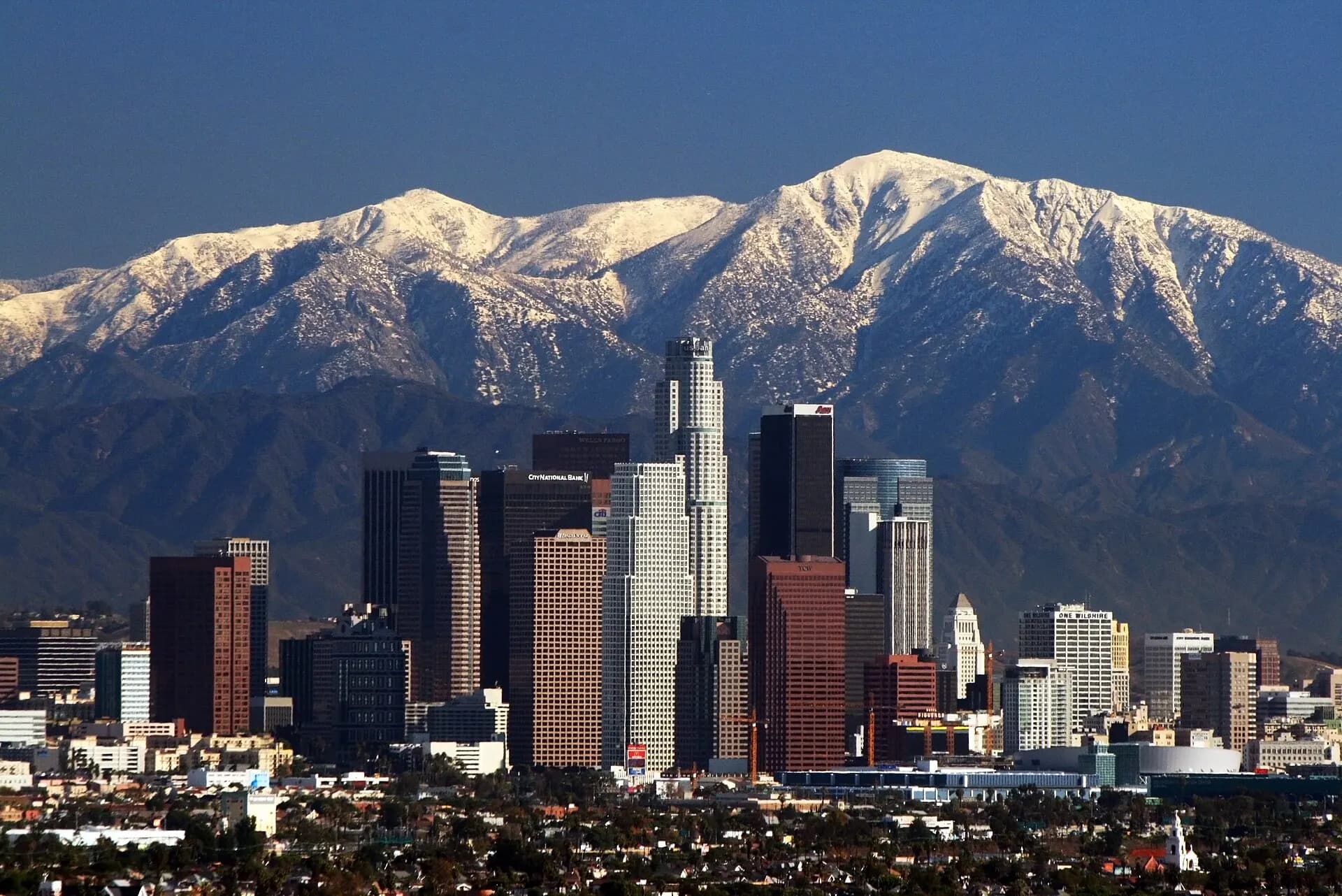 LA Skyline Mountains2