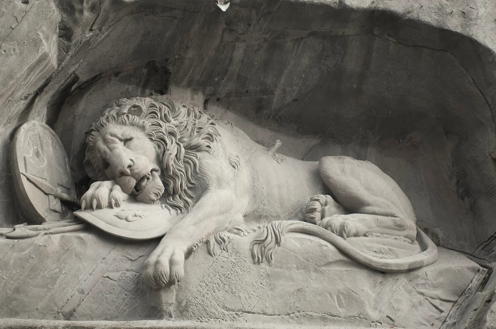 Löwendenkmal - The Lion Monument (Lucerne) 02