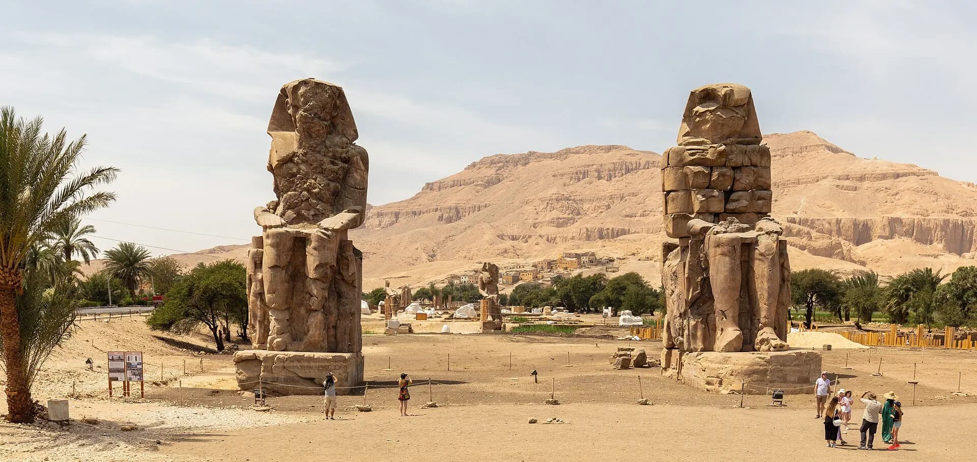 Colosos de Memnón, Luxor, Egipto, 2022-04-03, DD 131