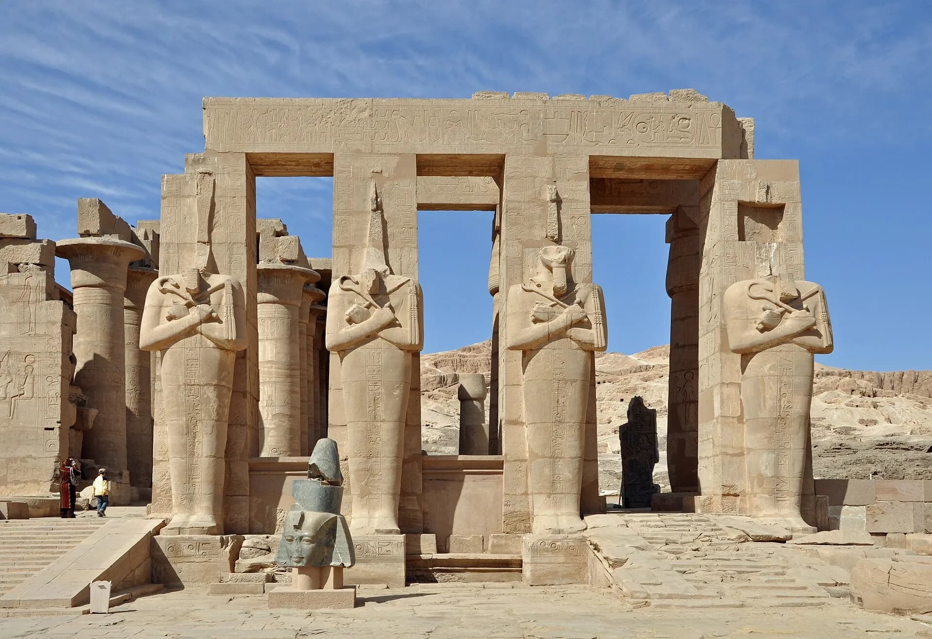 Luxor Ramesseum R02