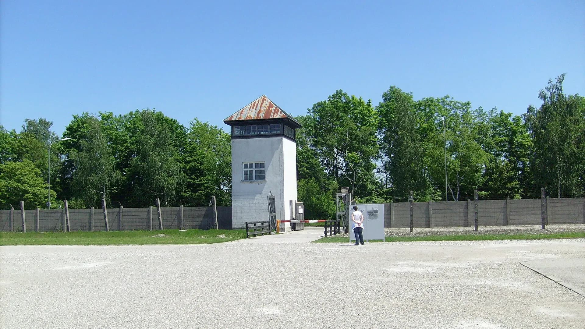 06.06.2010. Dachau - KZ Gedenkstätte - panoramio (12)