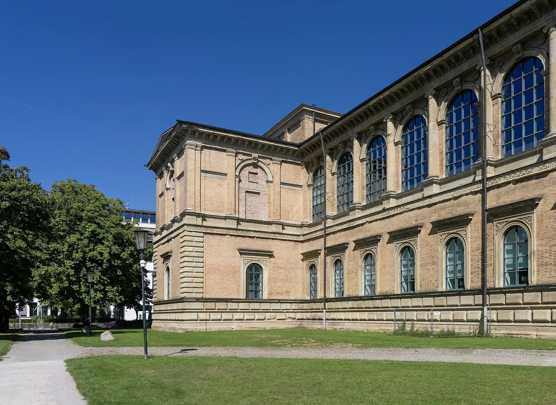 Back of Alte Pinakothek in Munich