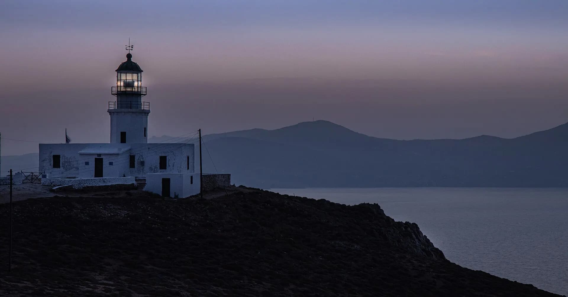 Phare Armenistis (île de Mykonos Grèce)