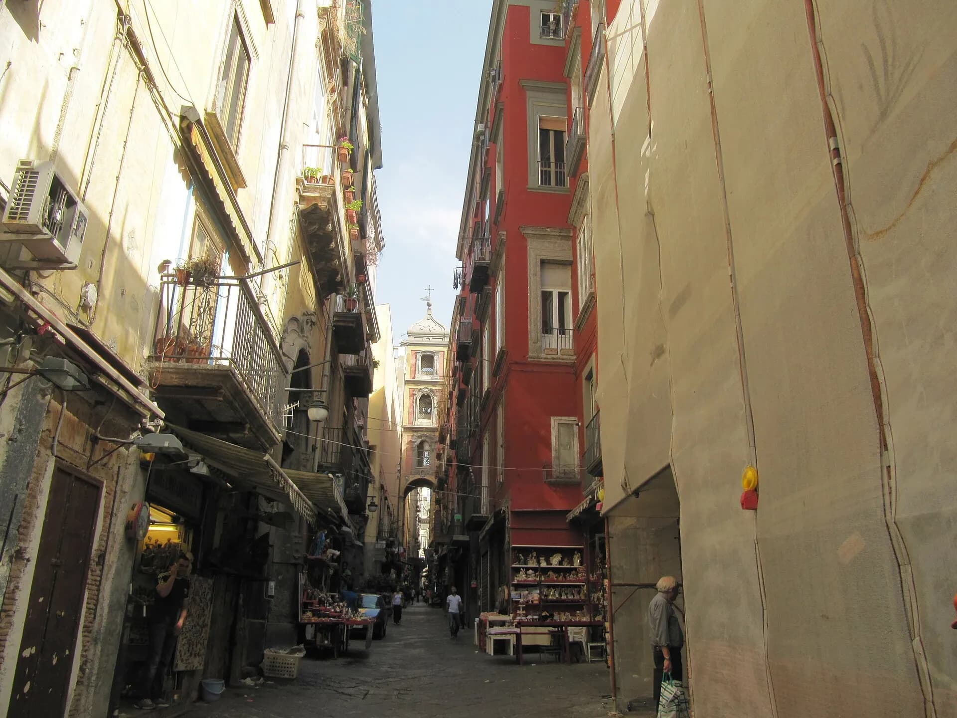 Napoli, Via San Gregorio Armeno