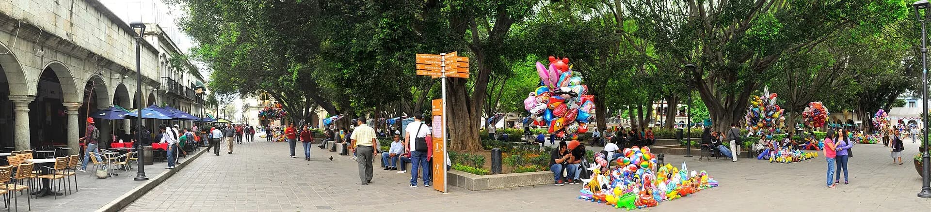 Oaxaca de Juárez, Zócalo 2