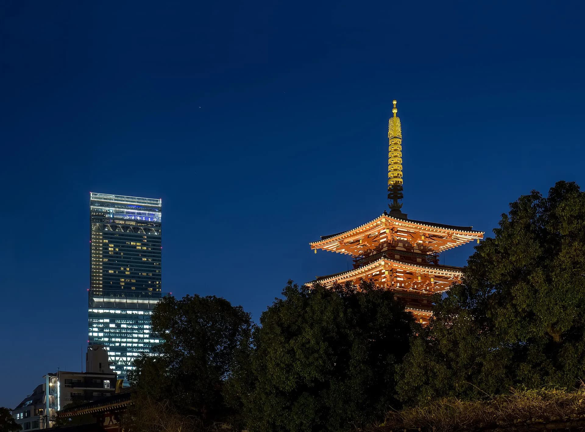 View of Abeno Harukas and Shitennō-ji five-storied pagoda at dusk, January 2024 (clone version) - 9978