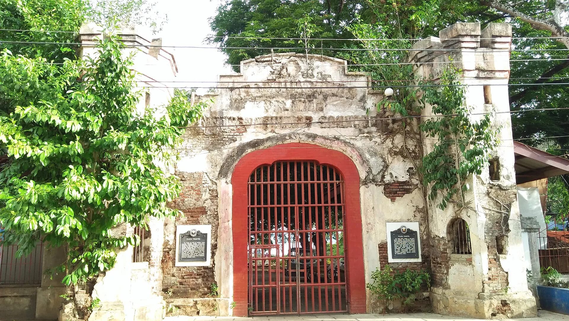 Plaza Cuartel Puerto Princesa City