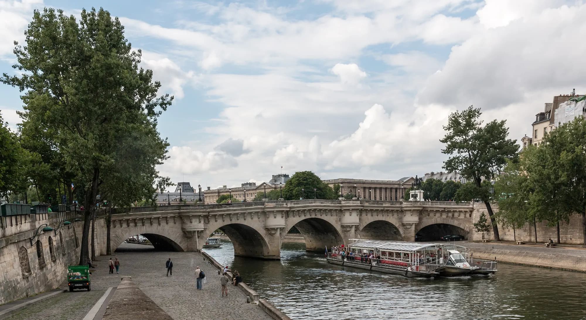 Paris, Pont Neuf -- 2014 -- 1430