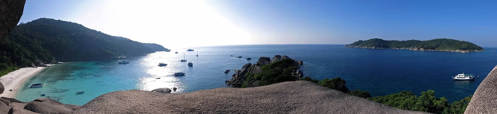 View from Sail Rock S (15862531450)