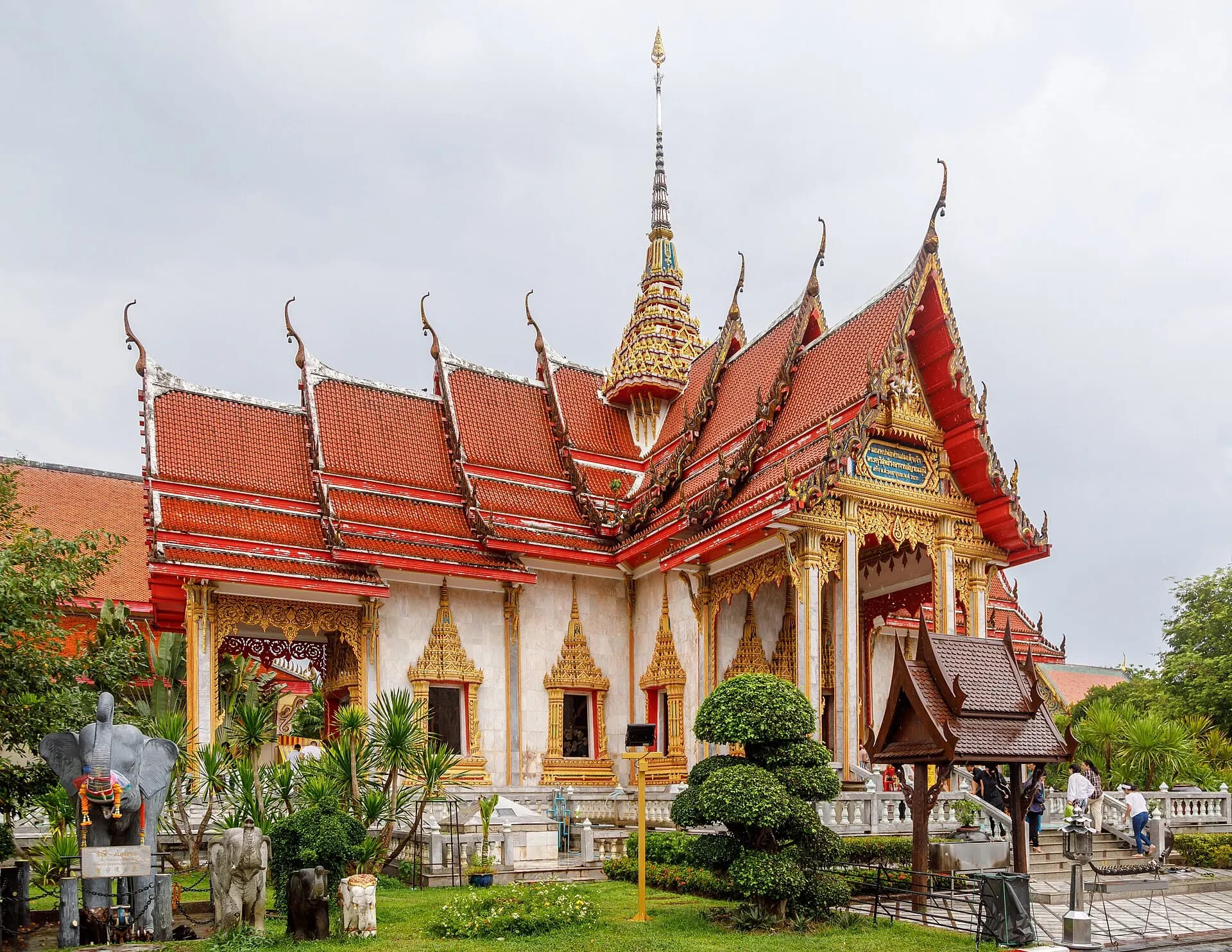Phuket Thailand Wat-Chalong-01