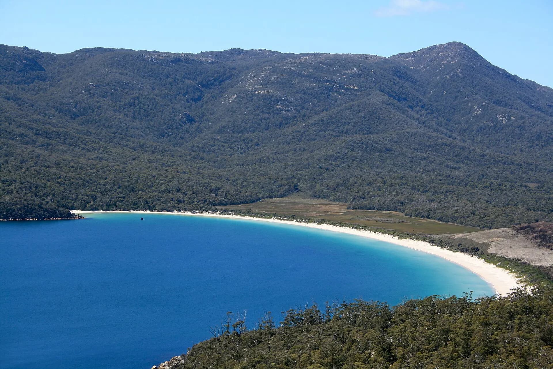 Freycinet-Tasmania-Australia03