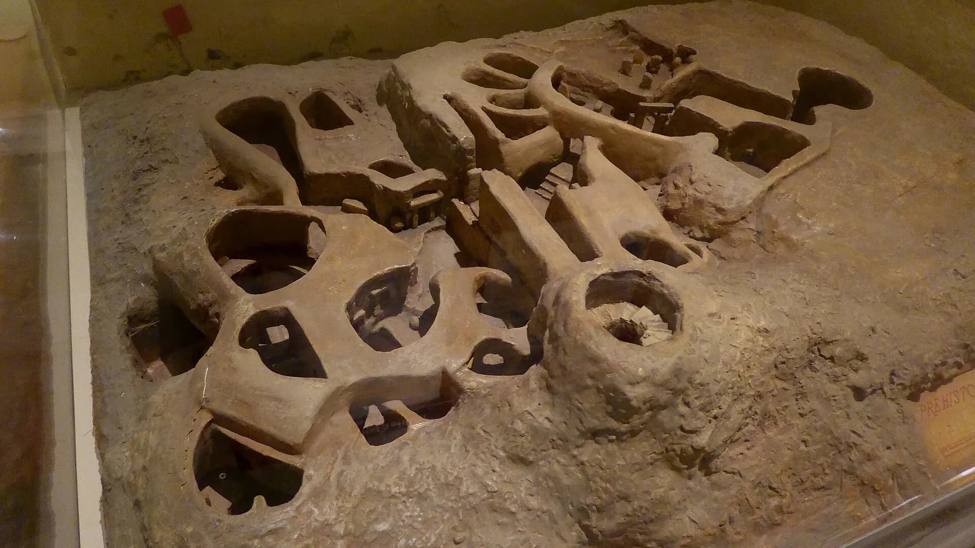 Model of the Ħal-Saflieni Hypogeum
