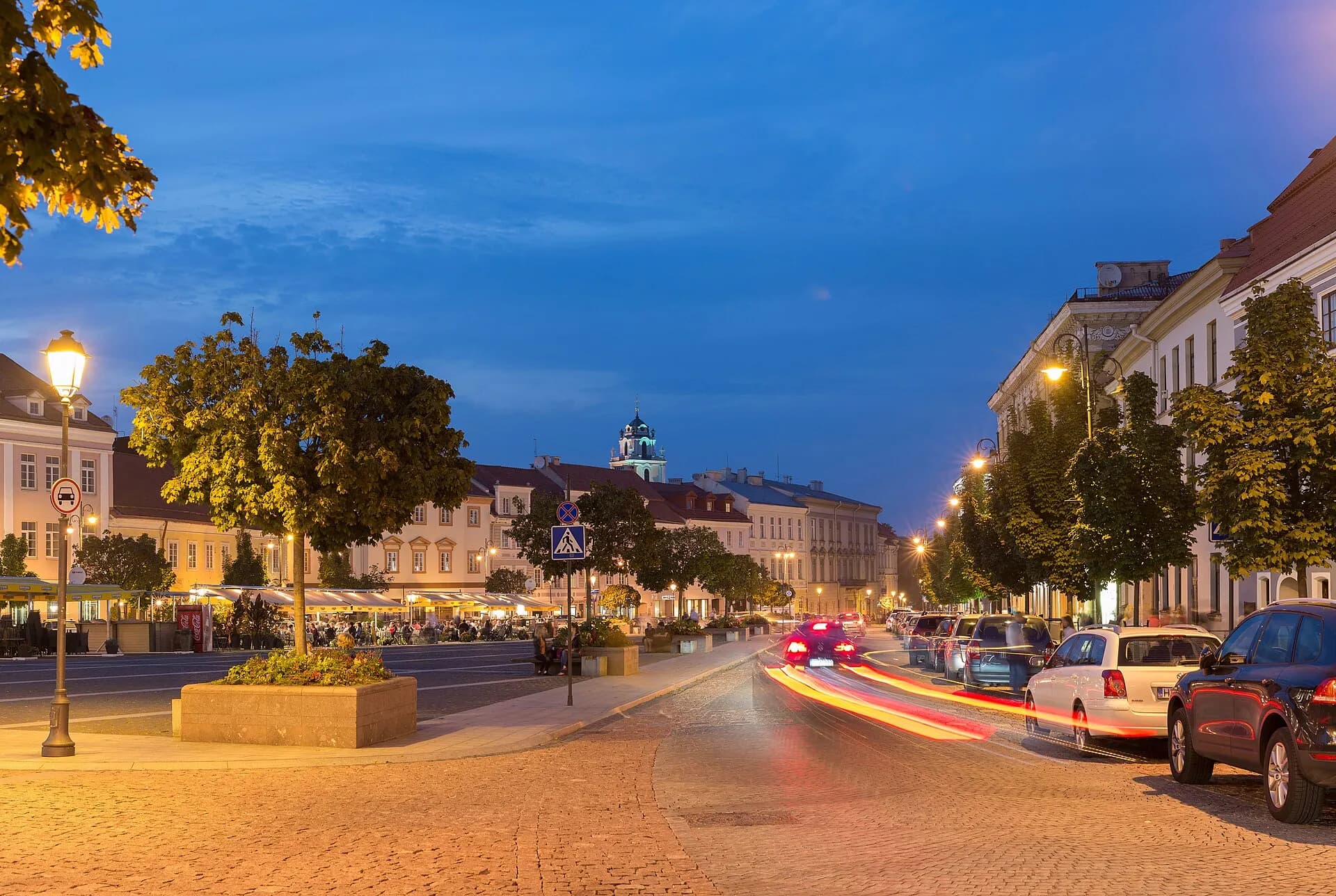 Didžioji Street at dusk, Vilnius, Lithuania - Diliff